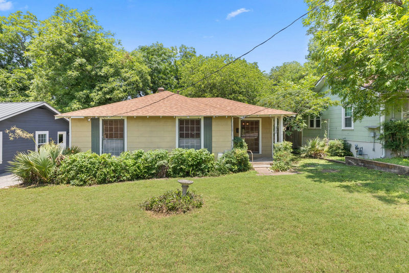 3704 Cherrywood Rd — exterior