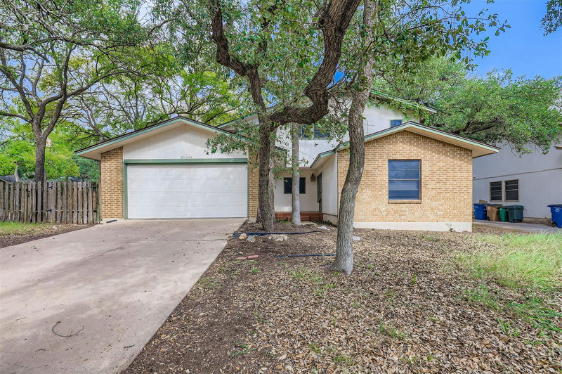 8600 Tallwood Dr None #A & B — exterior