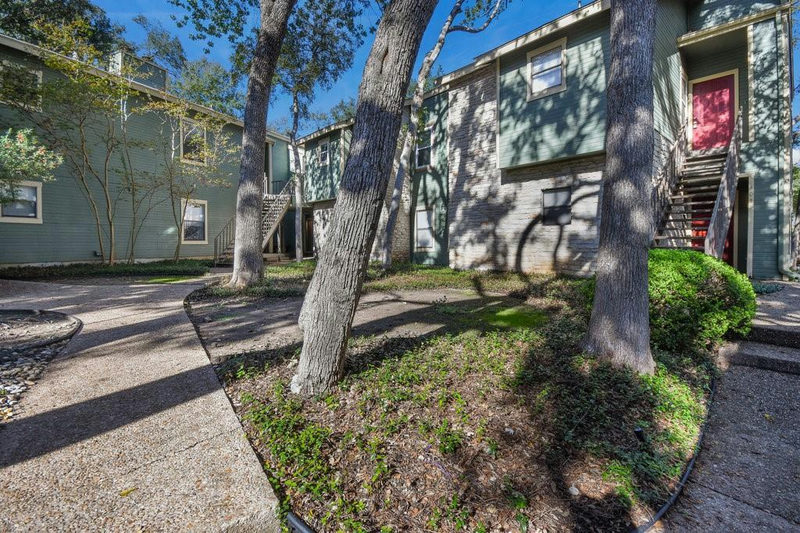 11970 Jollyville Rd #103 — exterior
