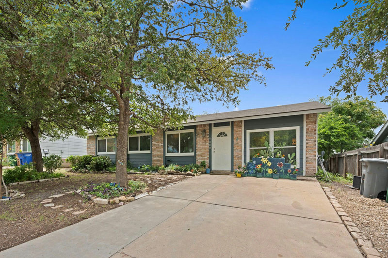 5800 Breezewood Dr — exterior