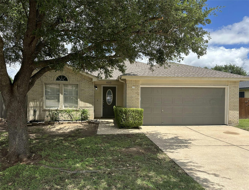 610 Riverway Ln — exterior