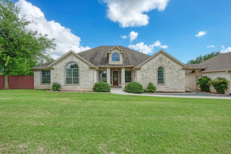 1238 Little Bear Rd — exterior