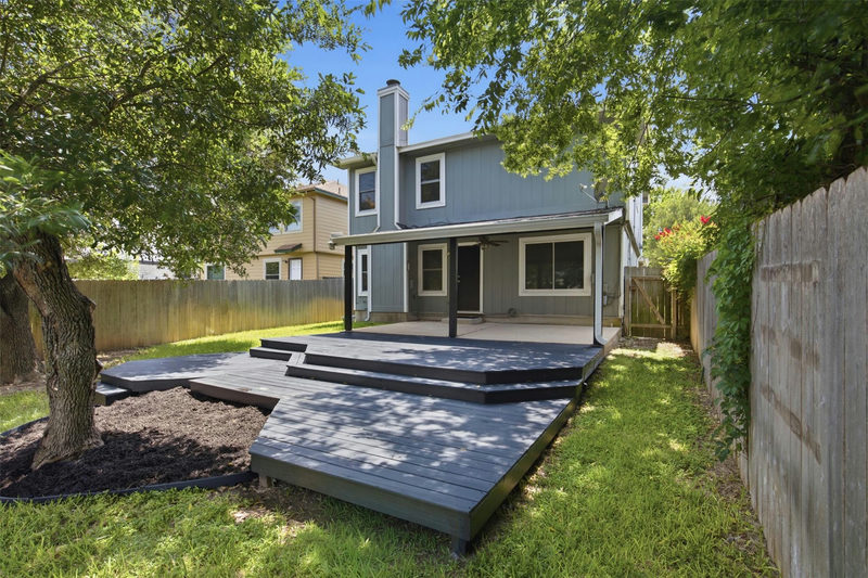 14015 Conner Downs Dr — exterior