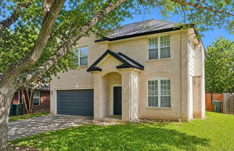1716 Ramona Cir — exterior