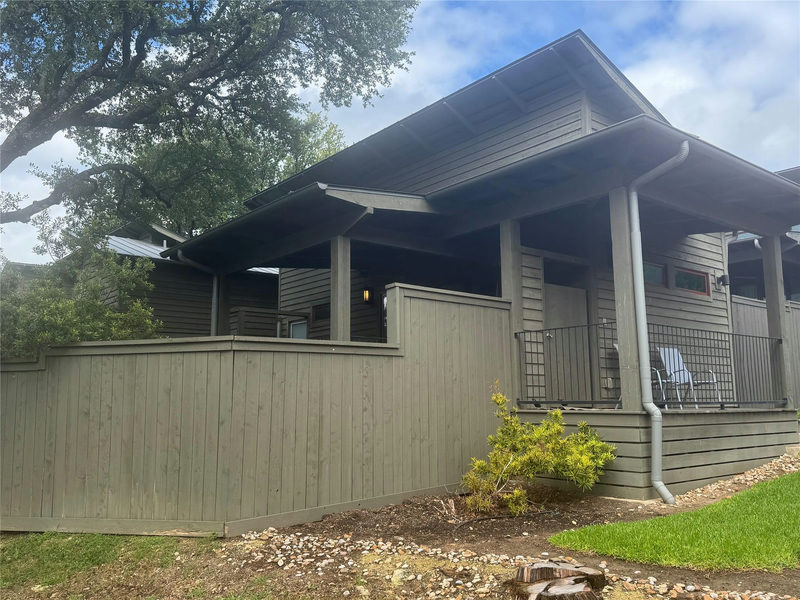 2113 Barbaro Way Way #17 — exterior