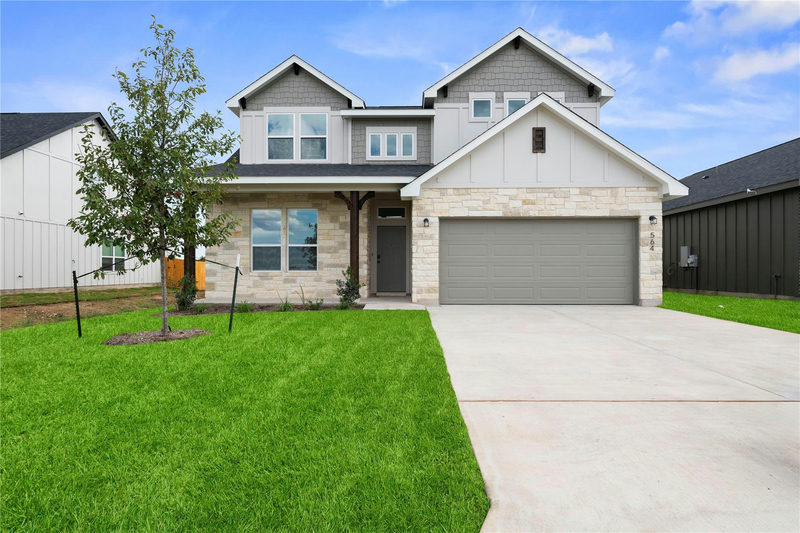 564 Gus Loop — exterior