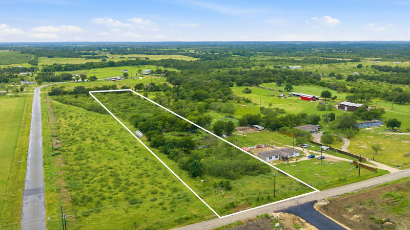 6407 Taylorsville Rd — exterior