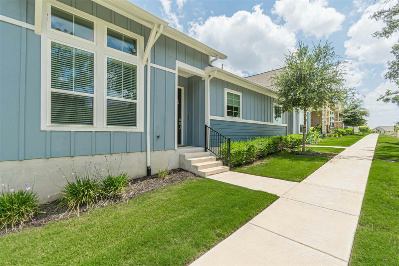 120 Stewart Dr #101 — exterior