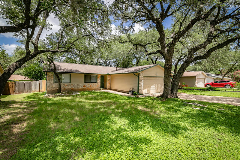 3312 Galesburg Dr — exterior