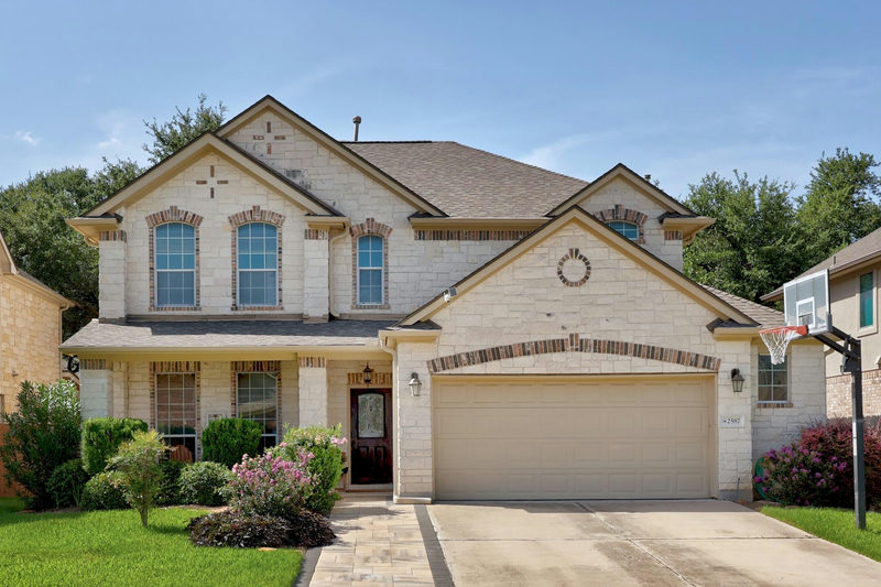 2587 Arbor Dr — exterior