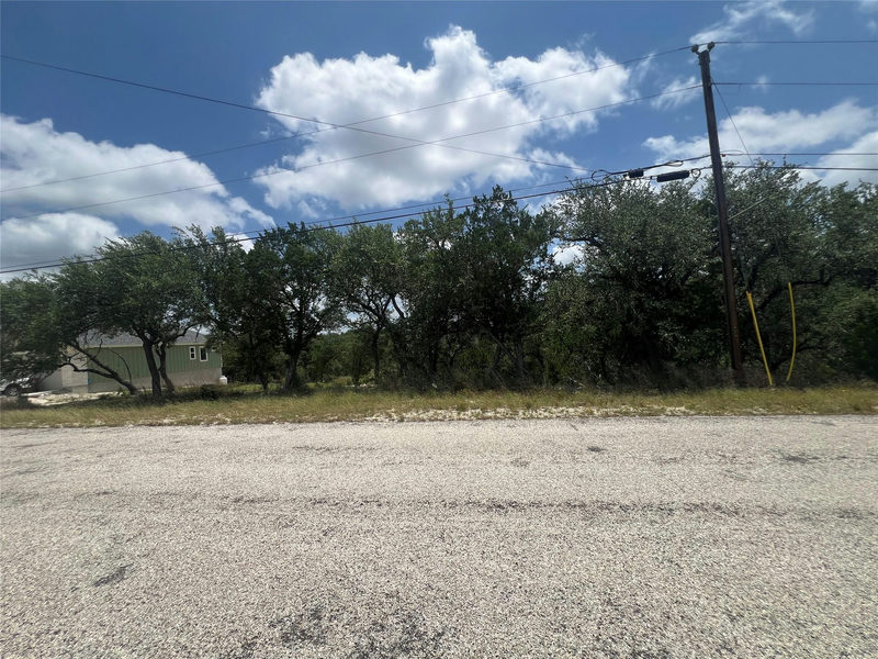 1252 Parton Rd — exterior