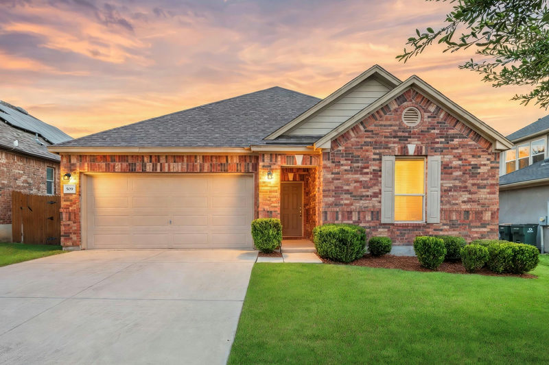 509 Sheepshank Dr — exterior
