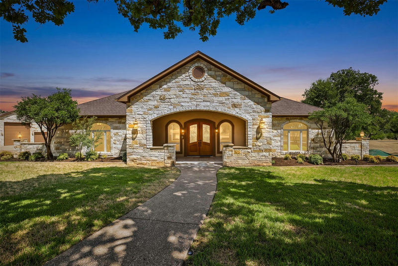 101 Flint Rock Trl — exterior