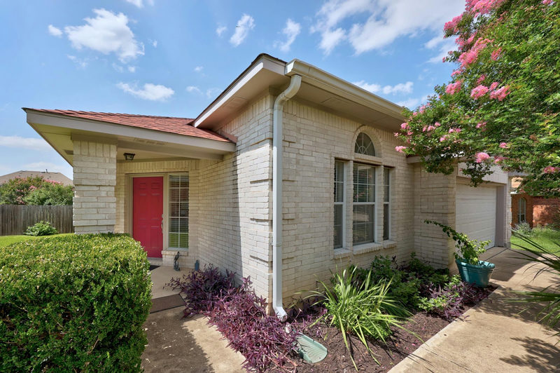 1108 Springbrook Rd — exterior