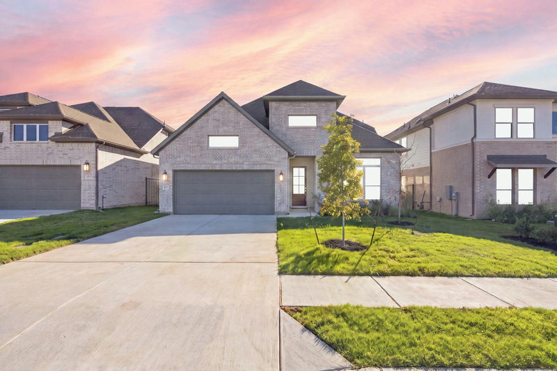 507 Los Aliso Ct — exterior