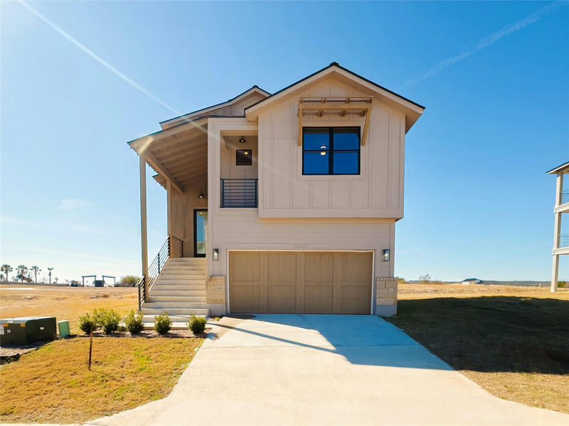 25829 Case Ln #8 — exterior