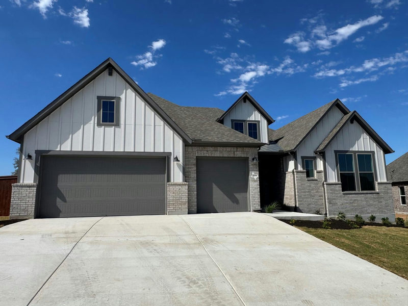 204 Midnight Valley Dr — exterior