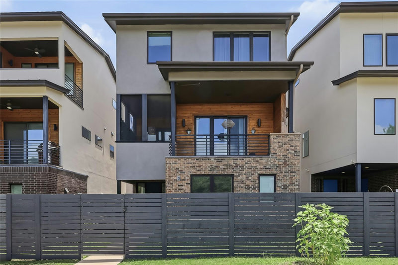 5006 Pecan Springs Rd #3 — exterior