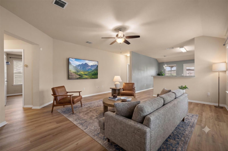 12105 Jamie Dr — exterior