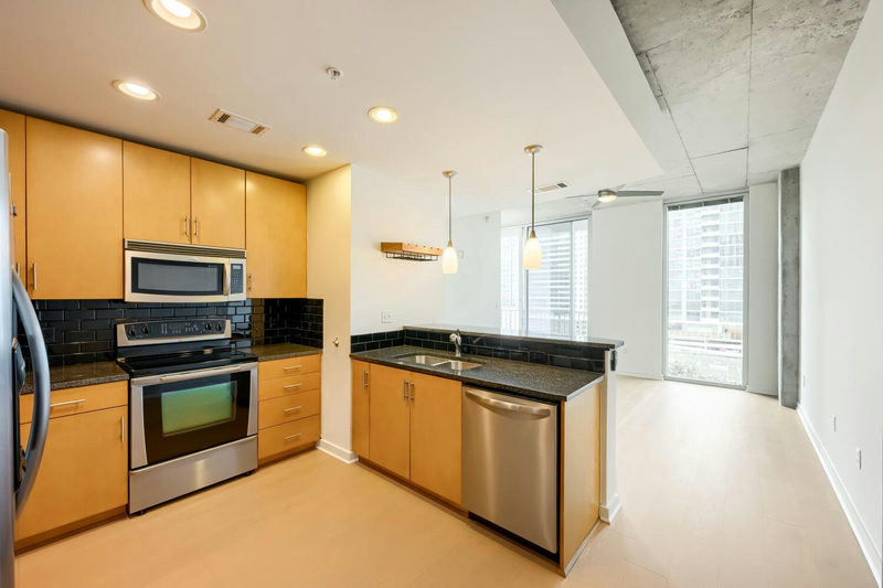 360 Nueces St #1208 — exterior