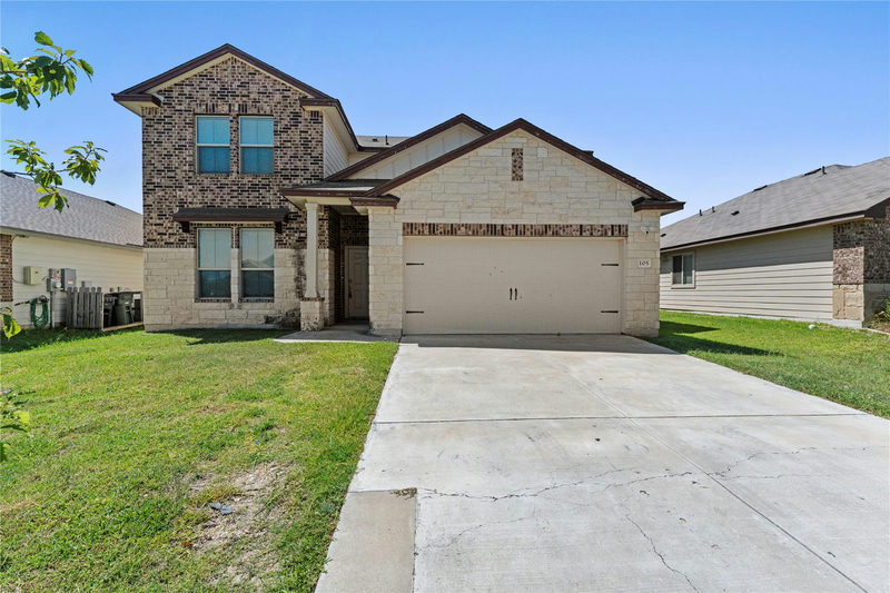 105 GREEN JAY Dr — exterior