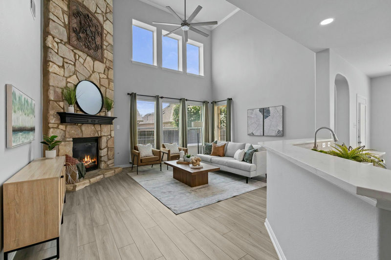 2700 Salorn Way — exterior