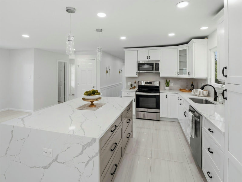 411 Carriage Oaks Dr — exterior