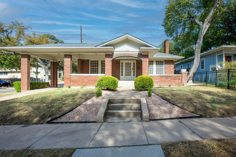 3200 Harris Park Ave — exterior