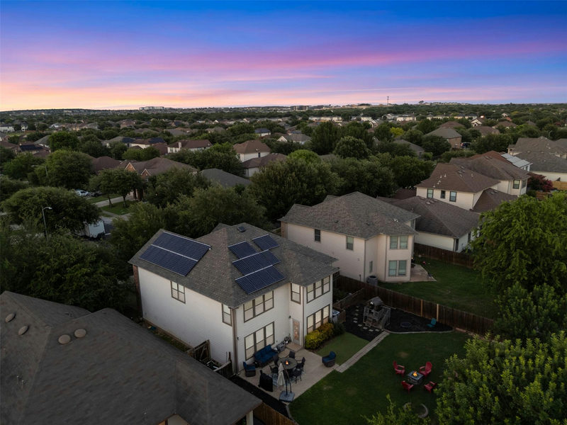 6317 Baythorne Dr — exterior