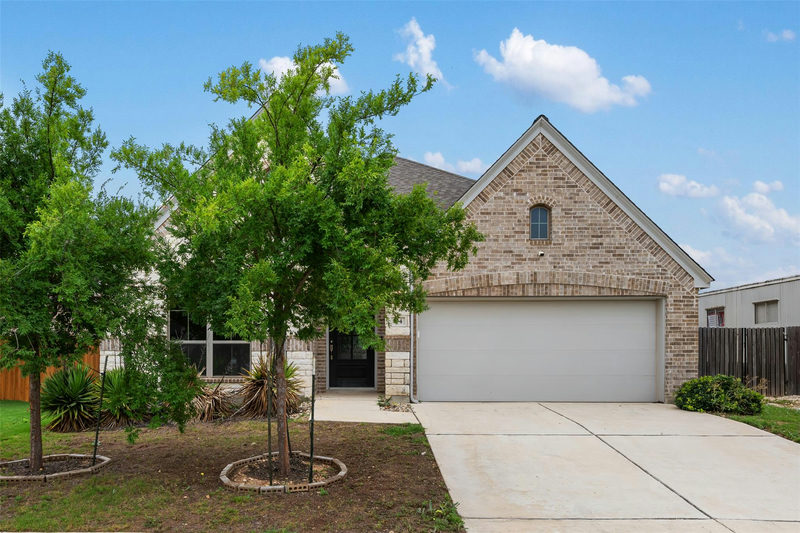 104 Anejo Bluff Ct — exterior
