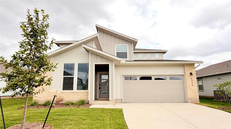 4220 Texoma Dr — exterior