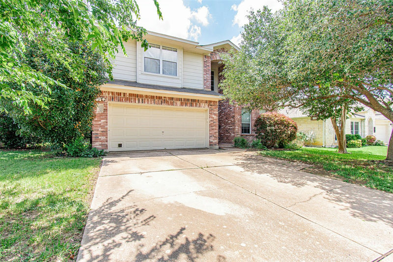 1705 Ascot Ln — exterior