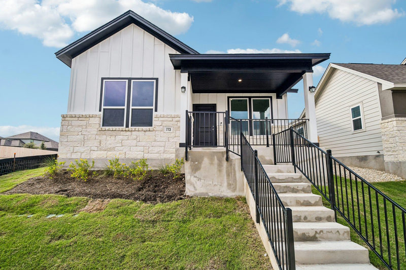 773 Treadwell Ln — exterior