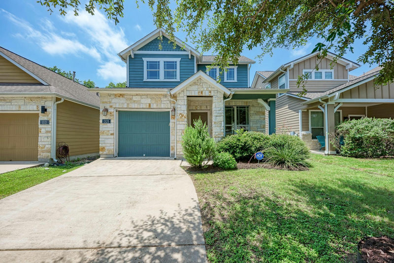 1325 Central Park Ct — exterior