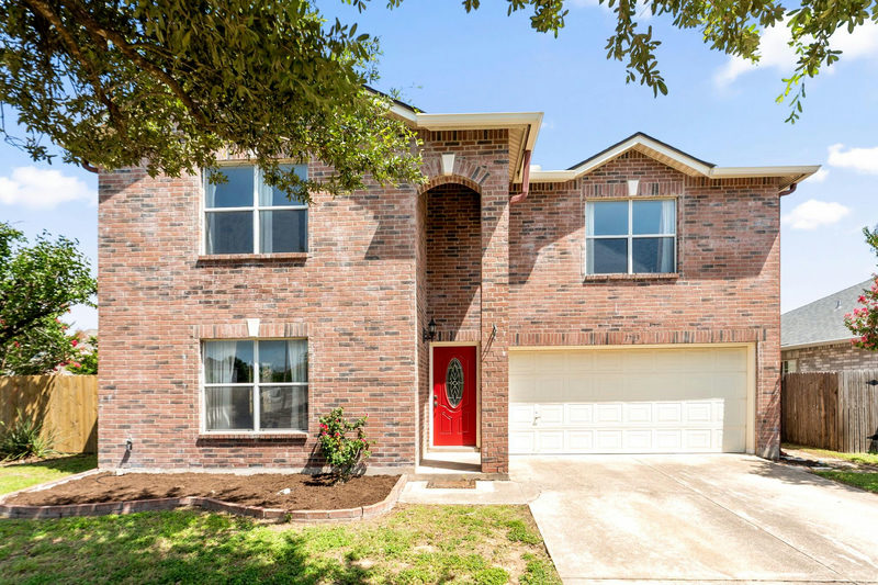 1713 Candlelight Dr — exterior
