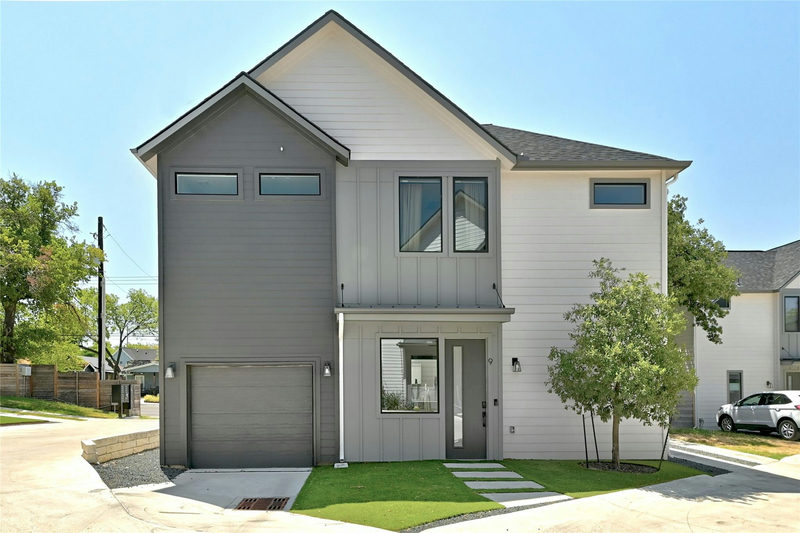 1140 Webberville Rd #9 — exterior
