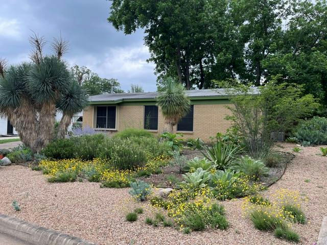 1708 Forestglade Dr — exterior