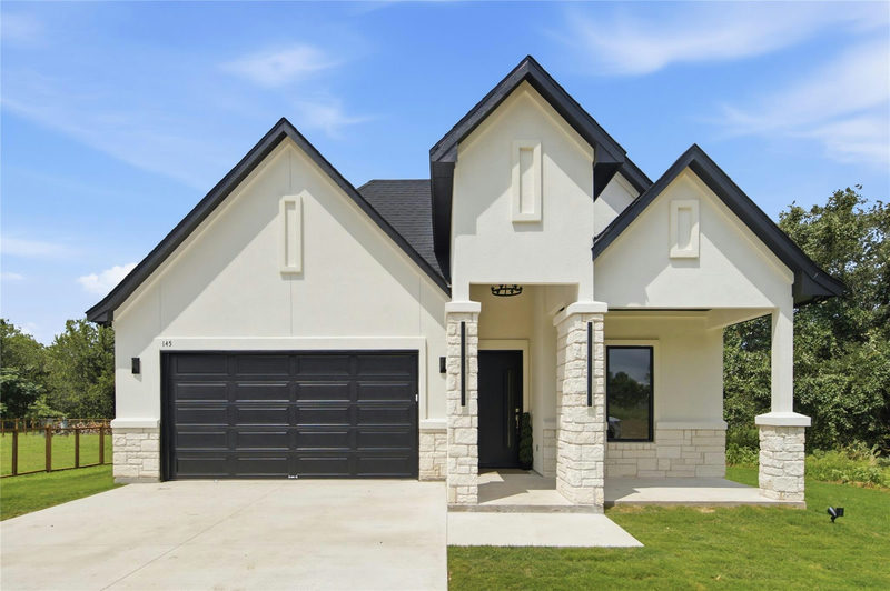 145 Kawainui Ln — exterior