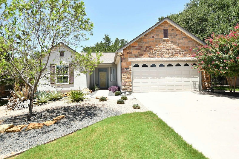 108 Camp Dr — exterior