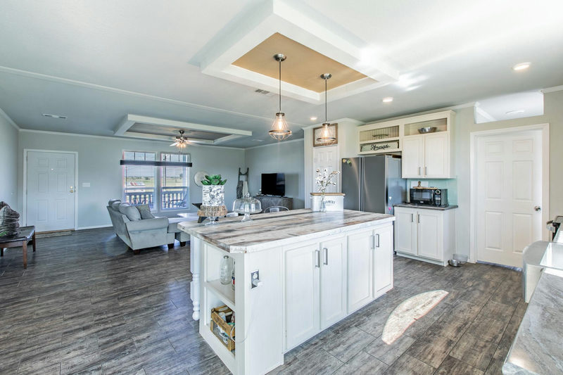 127 Dockal Dr — exterior