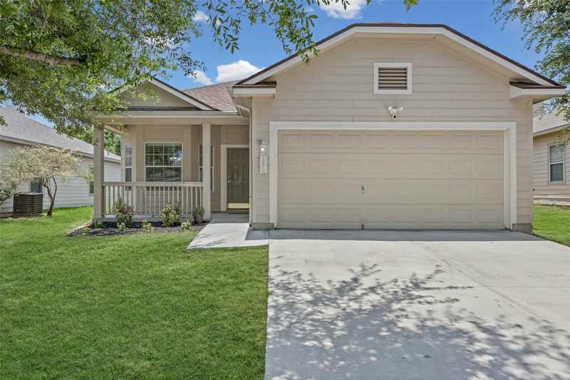 11808 Bastrop St — exterior