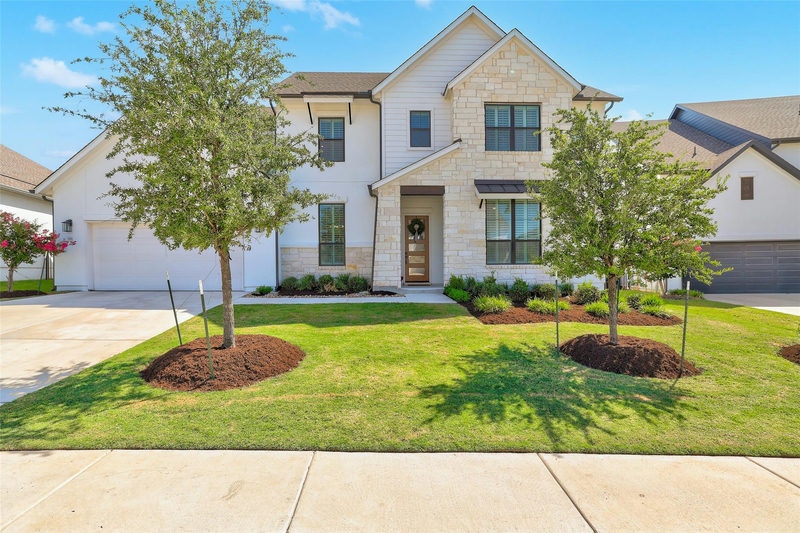 316 Valletta Way — exterior