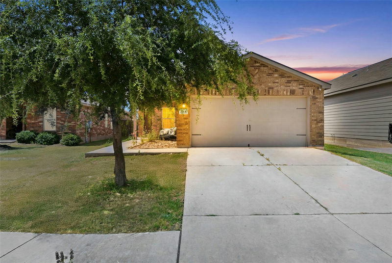 124 Continental Ave — exterior
