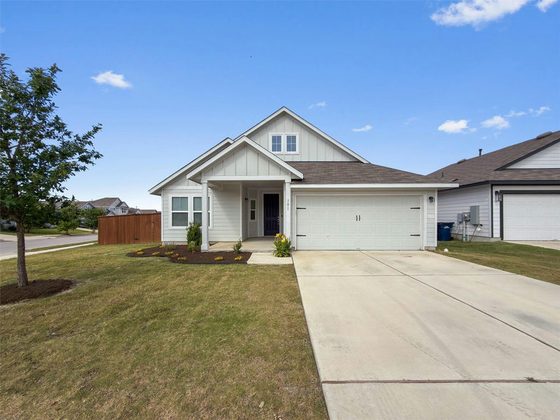101 Broken Oak Dr — exterior
