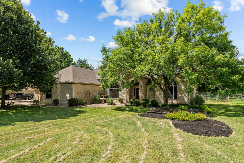 186 Brushy Creek Trl — exterior