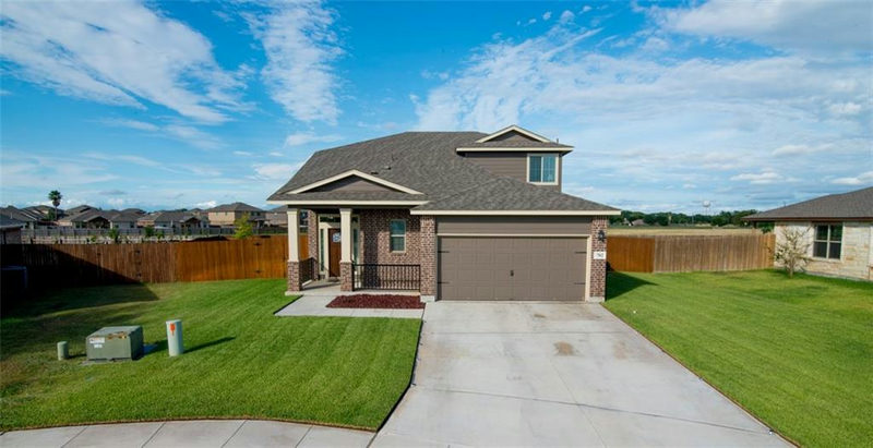 702 Indian Blanket — exterior