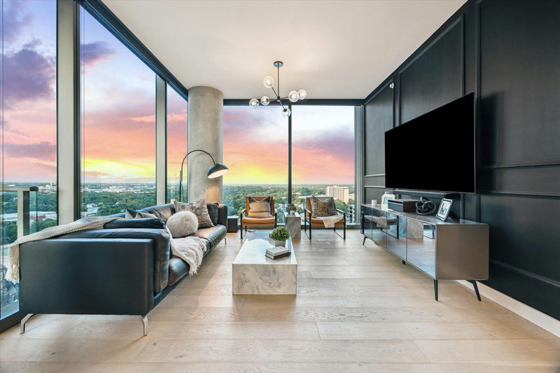 44 East Ave #1607 — exterior