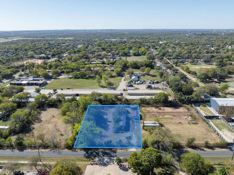 5015 Maufrais Ln — exterior