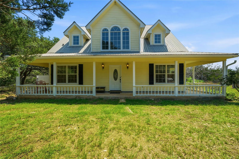 1191 Sachtleben Rd — exterior