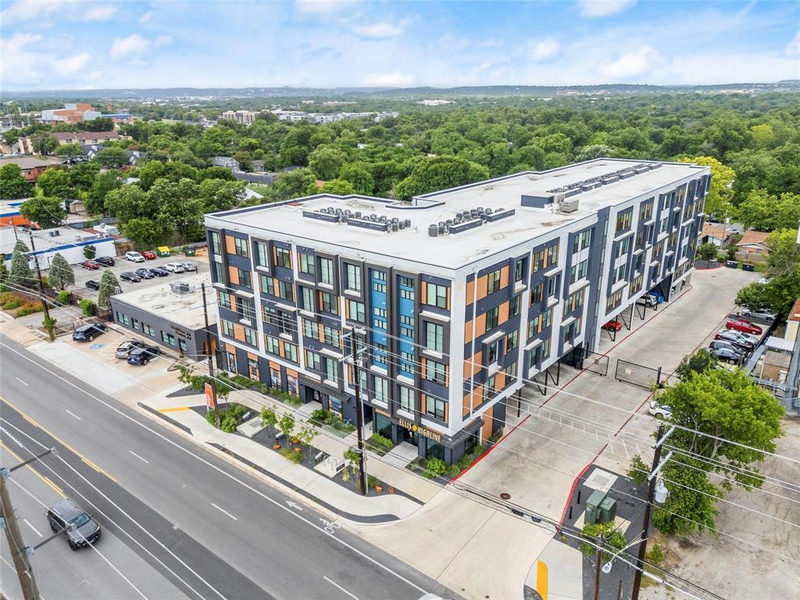 6324 N Lamar Blvd #313 — exterior